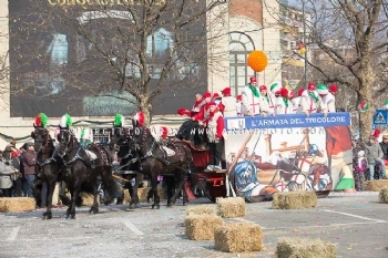 U L ARMATA DEL TRICOLORE